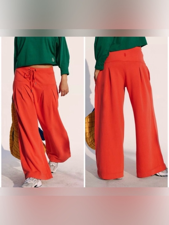 Free People Pants - NWT Free People FP Movement Studio Siren Pants - Lava red - Small